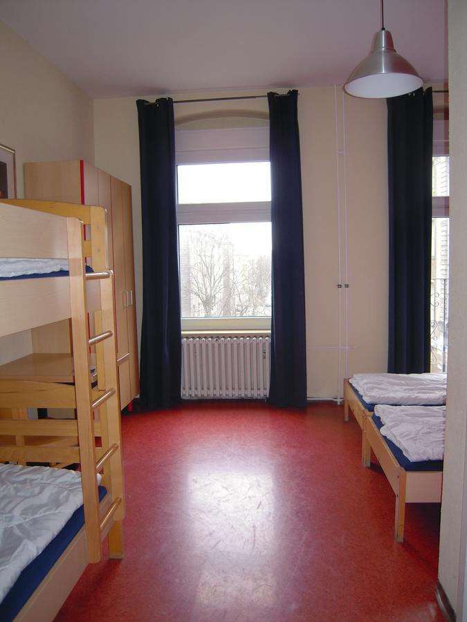 Happy Go Lucky Hotel + Hostel Schoneberg Berlin Extérieur photo