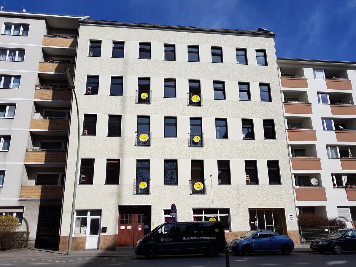 Happy Go Lucky Hotel + Hostel Schoneberg Berlin Extérieur photo